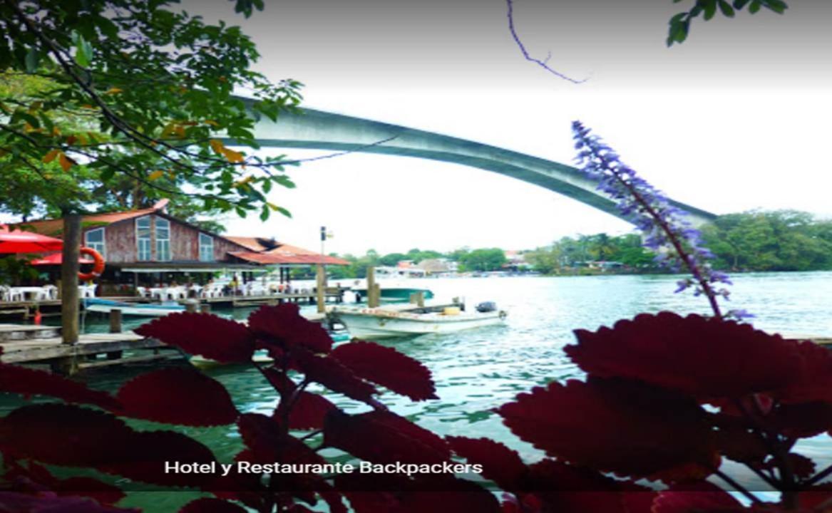 Hotel Y Restaurante Backpackers Rio Dulce Exterior photo